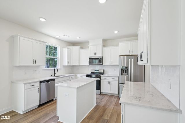 1020 Bolton Pointe Drive, Zebulon, NC 27597