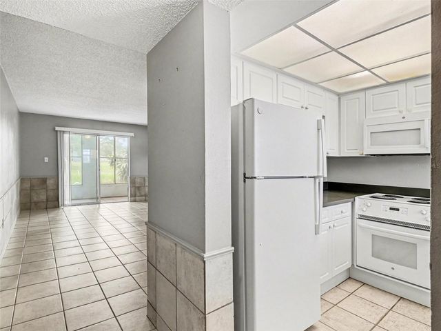 4506 3RD STREET CIRCLE W 256, Bradenton, FL 34207