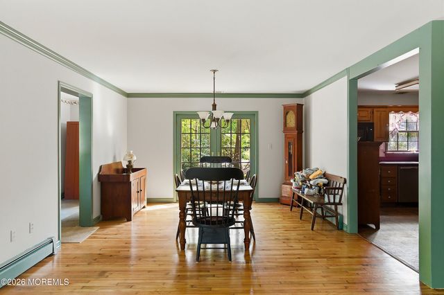 3206 Ridgewood Road, Allenwood, NJ 08720