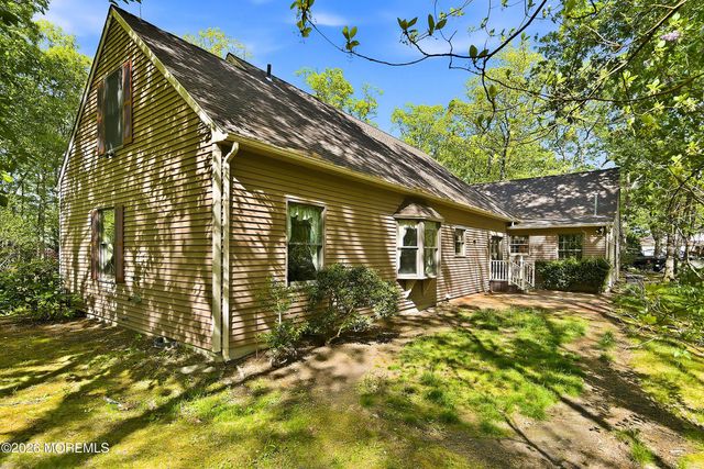 3206 Ridgewood Road, Allenwood, NJ 08720