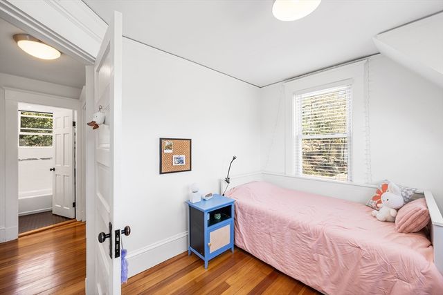 76 Paul Revere Rd, Arlington, MA 02476