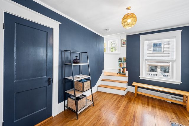 76 Paul Revere Rd, Arlington, MA 02476