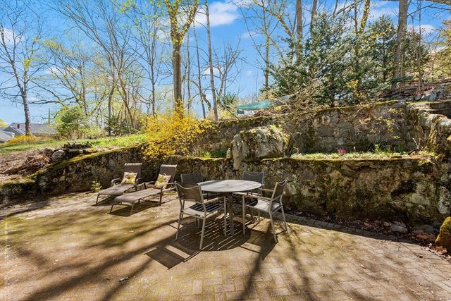 76 Paul Revere Rd, Arlington, MA 02476