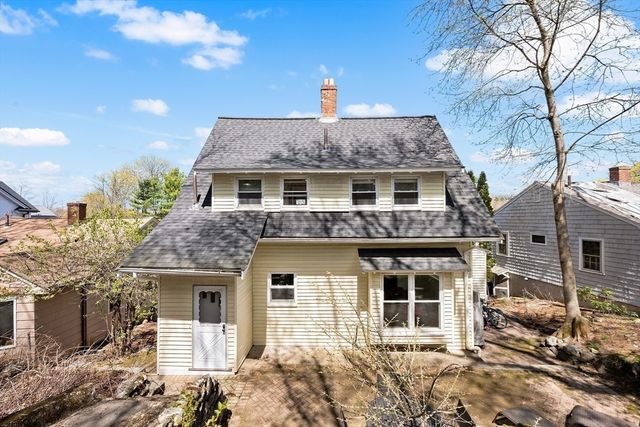 76 Paul Revere Rd, Arlington, MA 02476