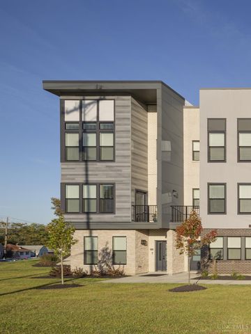 3500 Madison Park Avenue, Cincinnati, OH 45209