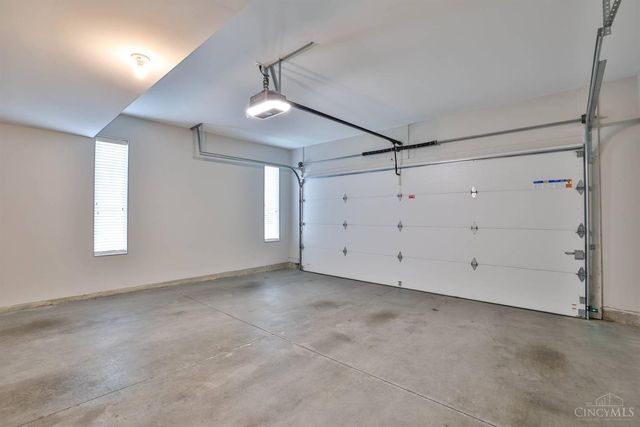 3500 Madison Park Avenue, Cincinnati, OH 45209