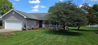 609 Cedar Street SW, Demotte, IN 46310