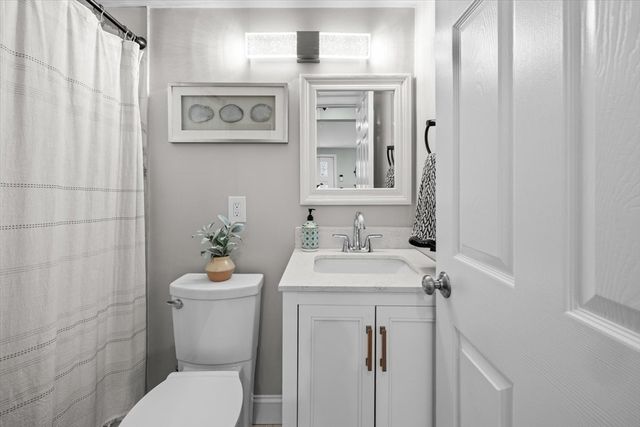 184 Booth Hill Rd, Scituate, MA 02066