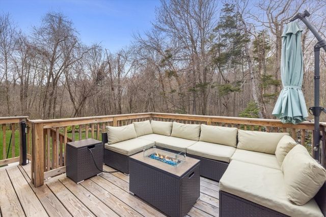 184 Booth Hill Rd, Scituate, MA 02066