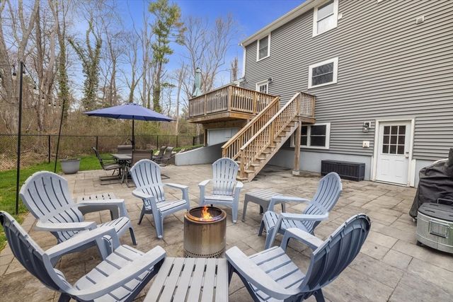 184 Booth Hill Rd, Scituate, MA 02066
