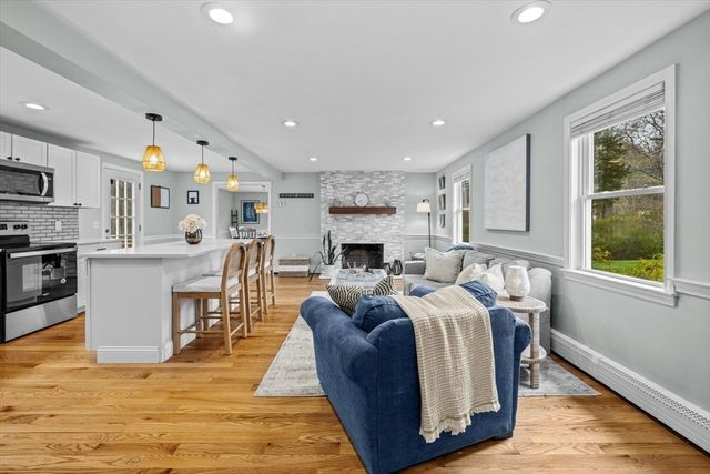 184 Booth Hill Rd, Scituate, MA 02066