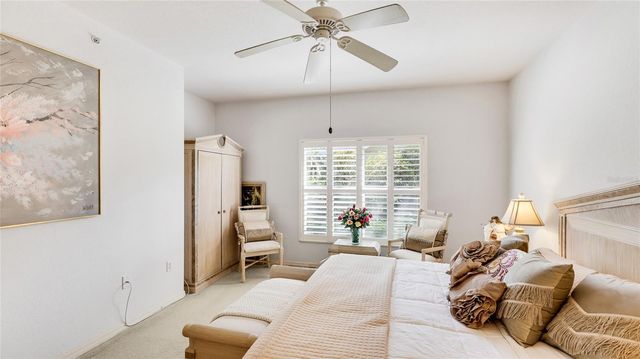 6770 FAIRWAY GARDENS DRIVE, Bradenton, FL 34203