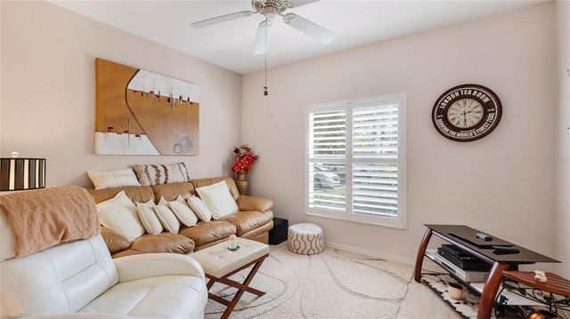 6770 FAIRWAY GARDENS DRIVE, Bradenton, FL 34203