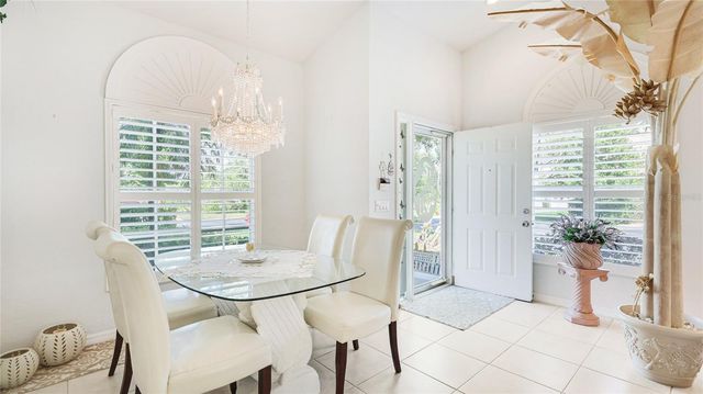 6770 FAIRWAY GARDENS DRIVE, Bradenton, FL 34203