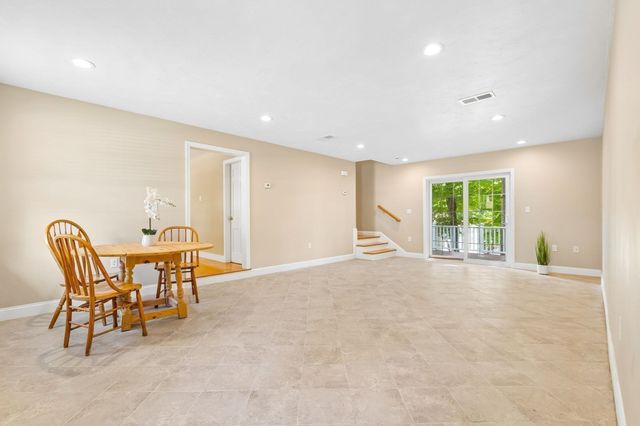 71 Hillcrest Road, Marlborough, MA 01752