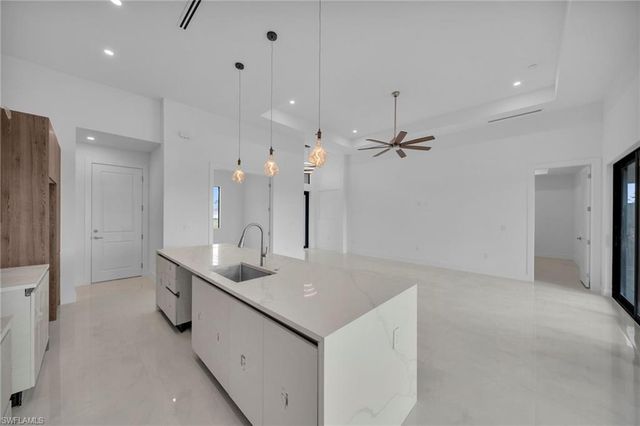 2540 NW 6th TER, Cape Coral, FL 33993