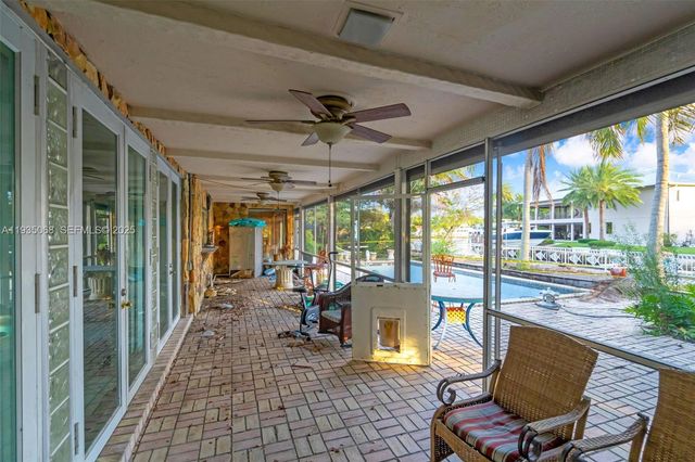 12900 Ixora Cir, North Miami, FL 33181