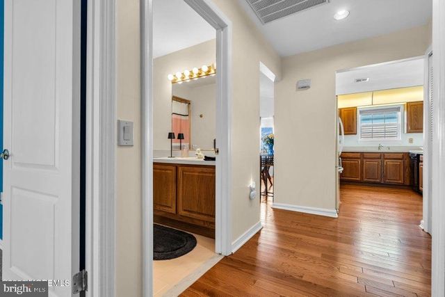 27 ABERGELE DR, Toms River, NJ 08757