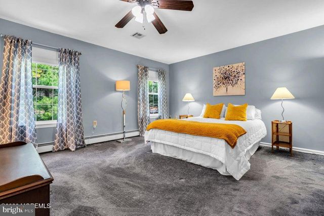 27 ABERGELE DR, Toms River, NJ 08757