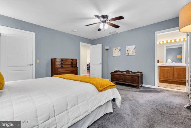 27 ABERGELE DR, Toms River, NJ 08757