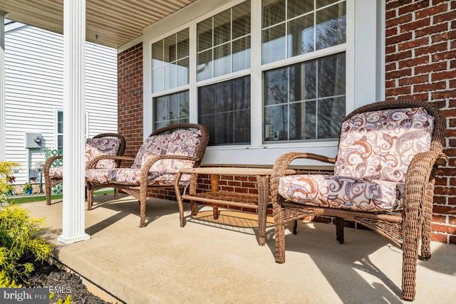 27 ABERGELE DR, Toms River, NJ 08757