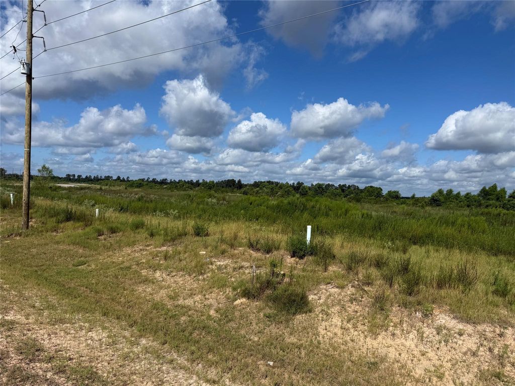 2201 Road 591501, Cleveland, TX 77327