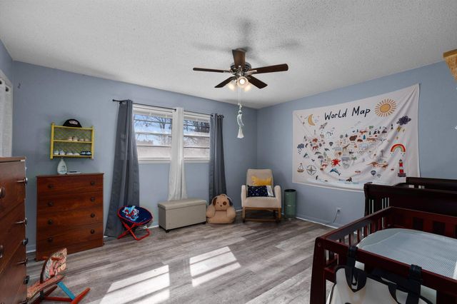 2206 Hendricks St, Gladewater, TX 75647