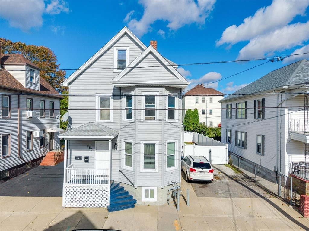 363 Earle St, New Bedford, MA 02746