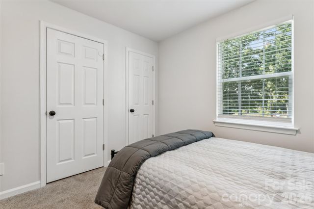 1638 Arlyn Circle G, Charlotte, NC 28213