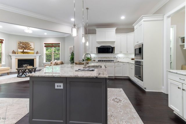 1325 Magnolia Bend Loop, Cary, NC 27519