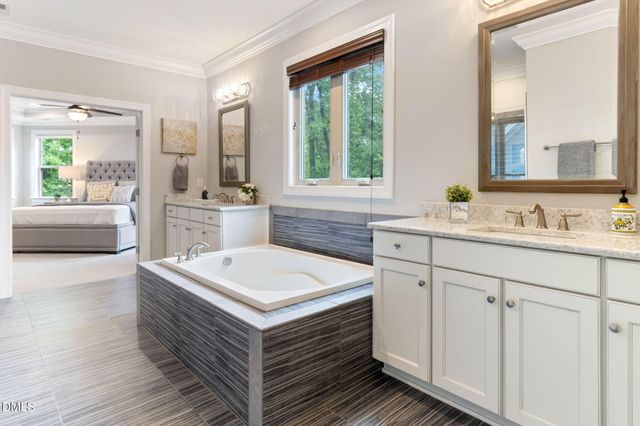 1325 Magnolia Bend Loop, Cary, NC 27519