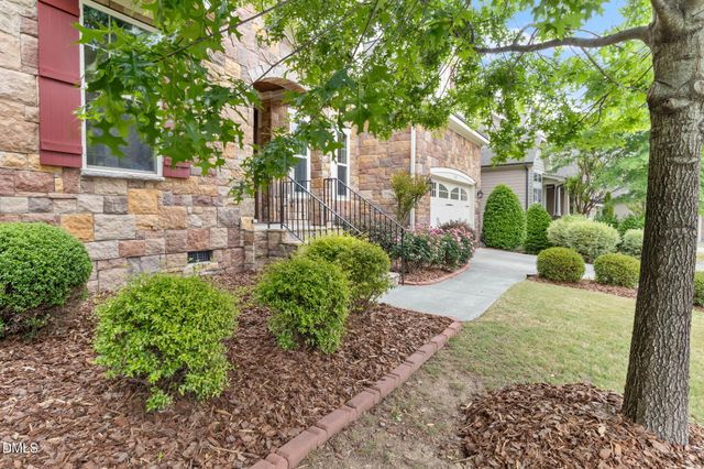 1325 Magnolia Bend Loop, Cary, NC 27519