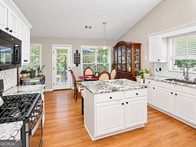 5764 Dexters Mill Place, Buford, GA 30518