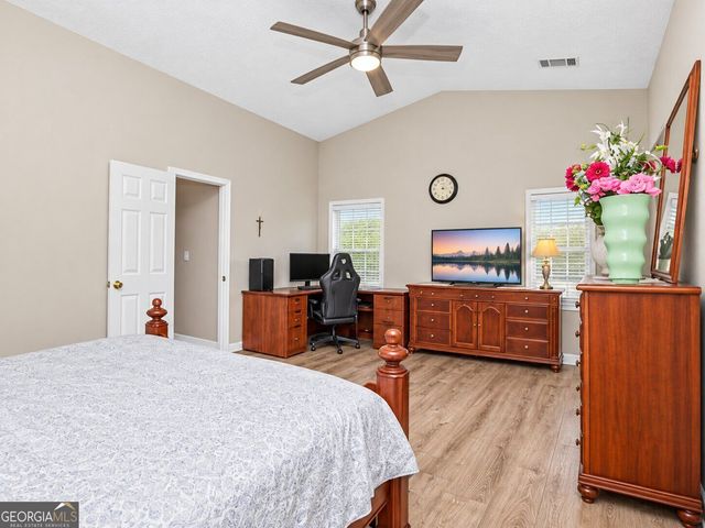 5764 Dexters Mill Place, Buford, GA 30518