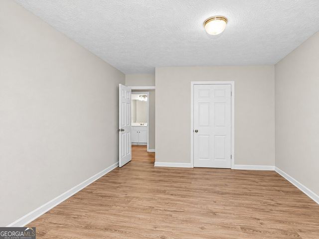 5764 Dexters Mill Place, Buford, GA 30518