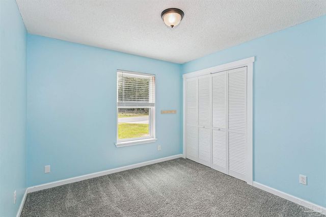 5453 Camille Gardens Cir, Milton, FL 32570