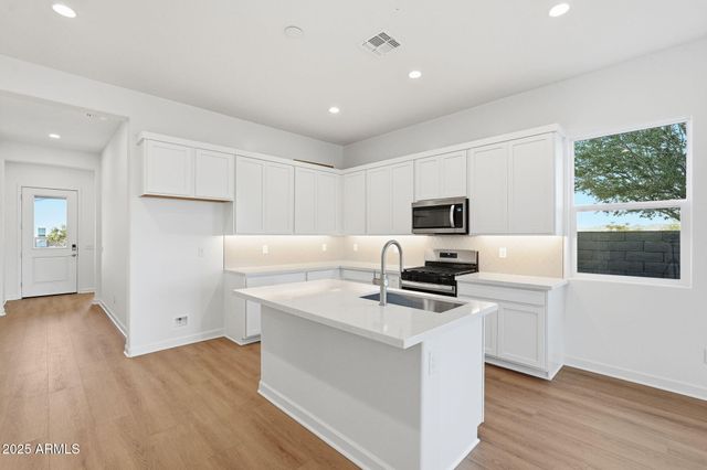 17927 W LONG LAKE Road, Goodyear, AZ 85338