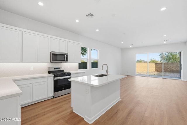 17927 W LONG LAKE Road, Goodyear, AZ 85338