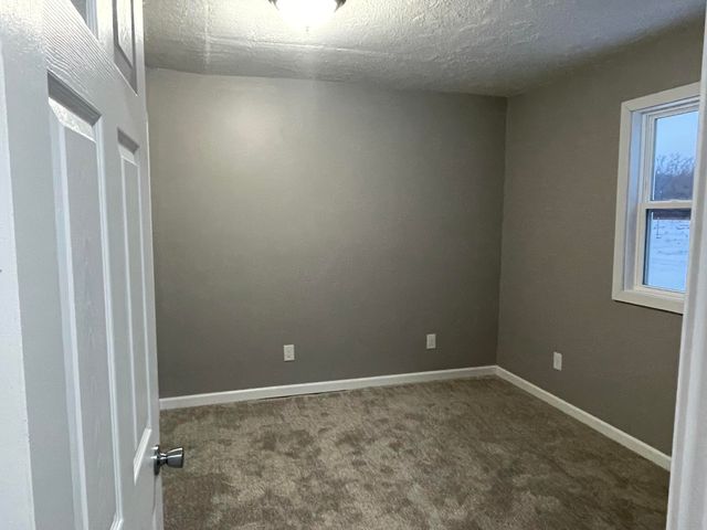 5942 N Woodbridge Road, Merrill Twp, MI 49349