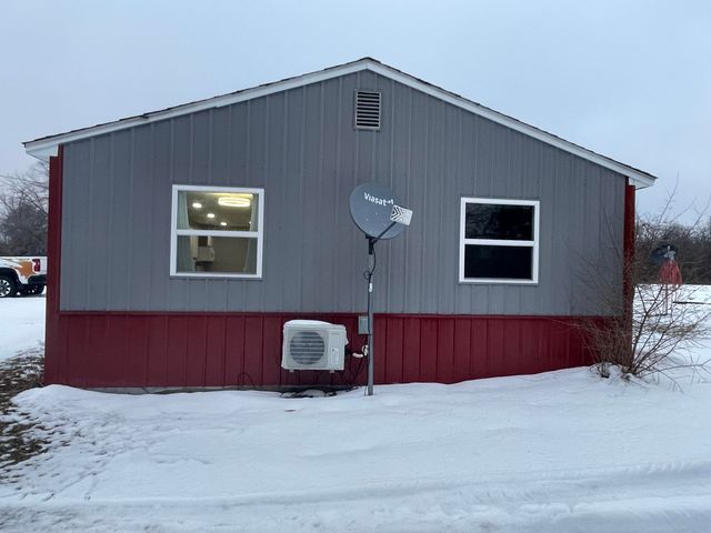 5942 N Woodbridge Road, Merrill Twp, MI 49349