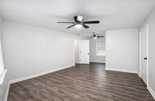 3699 Piney Point Road, Conroe, TX 77301