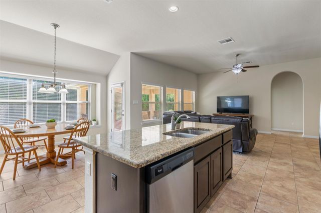 133 Kirkhill ST, Hutto, TX 78634