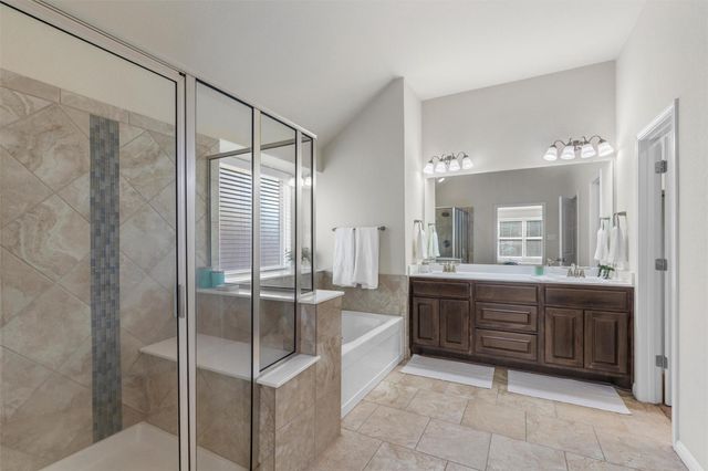 133 Kirkhill ST, Hutto, TX 78634