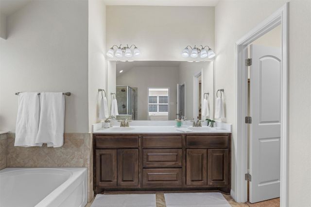 133 Kirkhill ST, Hutto, TX 78634