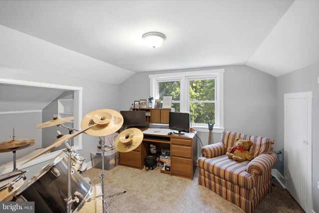 991 HAMMONDS MILL RD, Hedgesville, WV 25427