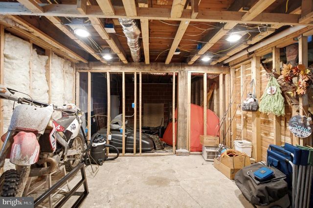 991 HAMMONDS MILL RD, Hedgesville, WV 25427