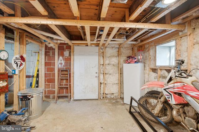 991 HAMMONDS MILL RD, Hedgesville, WV 25427