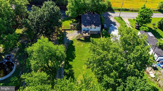 991 HAMMONDS MILL RD, Hedgesville, WV 25427
