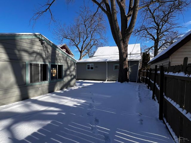 304 S Erie Street, Bay City, MI 48706