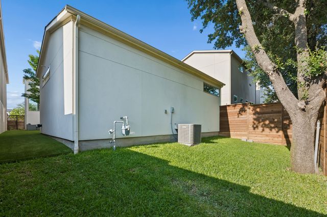 3320 Walchard Court, Dallas, TX 75229